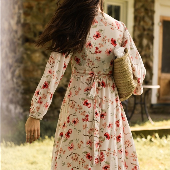 Romantic floral long sleeve maxi dress - Picture 4 of 5
